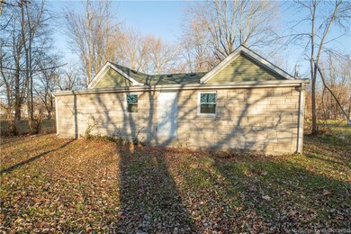 136 S 5th St, Austin, IN 47102 - photo 4