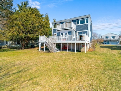 15 Bayview Ave, Fairhaven, MA 02719 - photo 3