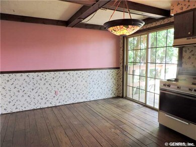Kitchen. Pegged oak flooring in kitchen - sliders 