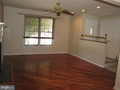 19 Faraday Dr, Lutherville Timonium, MD 21093 - photo 3