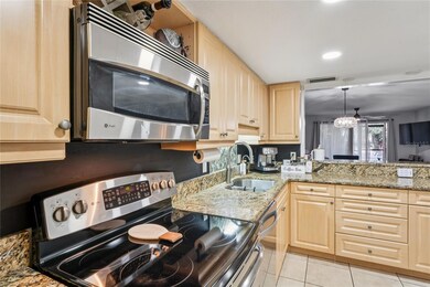 Plaza Gardens unit 102, Sarasota, FL 34239 - photo 4