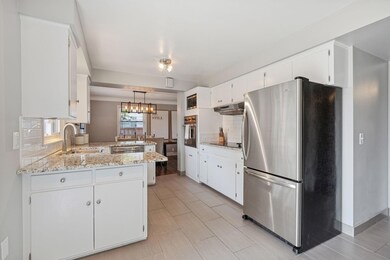 5133 Abercrombie Dr, Edina, MN 55439 - photo 7