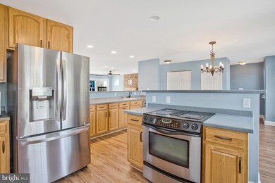 9229 Annapolis Ave, North Beach, MD 20714 - photo 5