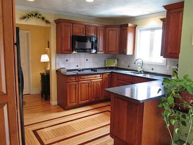 24 Aurora Ct, Wakefield, RI 02879 - photo 4