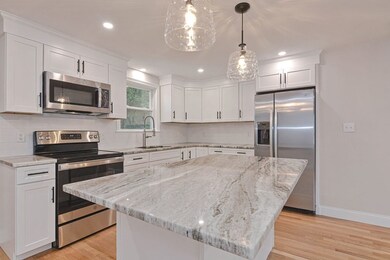 24 Woodcliff Rd, Holbrook, MA 02343 - photo 5