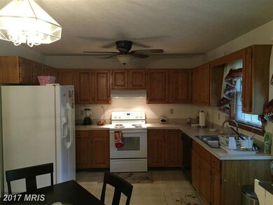 44257 Blueberry Ln, California, MD 20619 - photo 2