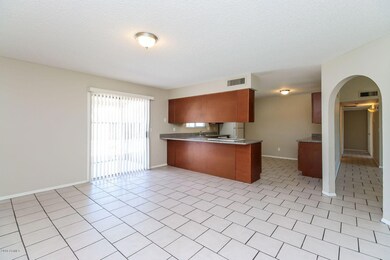 1322 S Maple, Mesa, AZ 85206 - photo 4