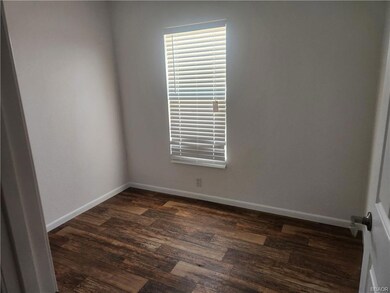 60784 Stagemans Rd, Landers, CA 92285 - photo 4