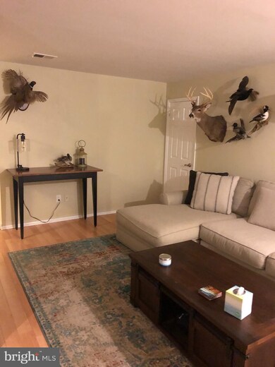 209 Wyndham Place, Trenton, NJ 08691 - photo 3