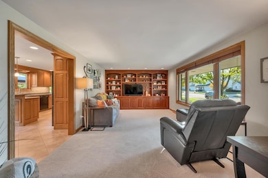 1002 Aldrin St, de Pere, WI 54115 - photo 4