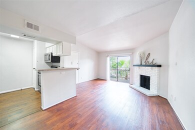 6001 Reims Rd unit 204, Houston, TX 77036 - photo 6