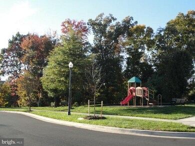 780 Raven Ave, Gaithersburg, MD 20877 - photo 3