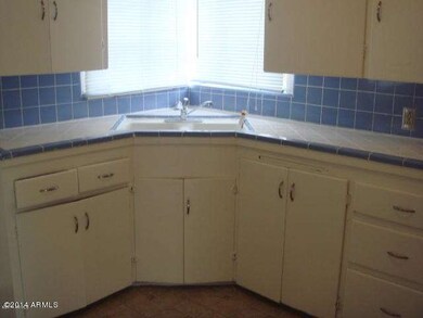 Sheridan kitchen