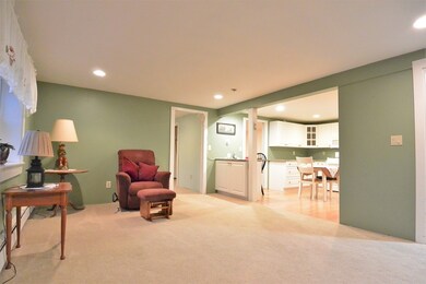 205 Chace Hill Rd unit B, Lancaster, MA 01523 - photo 4
