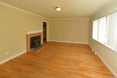 172 W Church St, Troutman, NC 28166 - photo 5