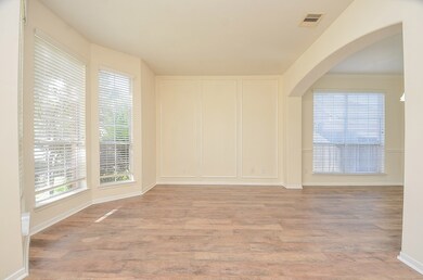 136 Emerald Loch Ln, Richmond, TX 77469 - photo 4