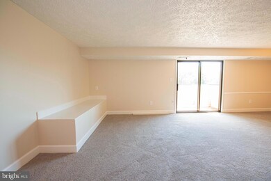 19505 Gunners Branch Rd unit G, Germantown, MD 20876 - photo 4