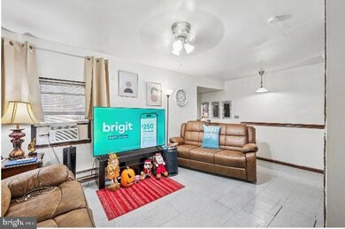 2241 N 8th St, Philadelphia, PA 19133 - photo 2