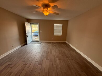 148 5th Ave unit F4, Shalimar, FL 32579 - photo 4