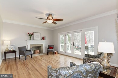 1601 River Farm Dr, Alexandria, VA 22308 - photo 3