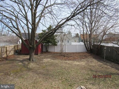 207 Cedar Ave, Paulsboro, NJ 08066 - photo 5