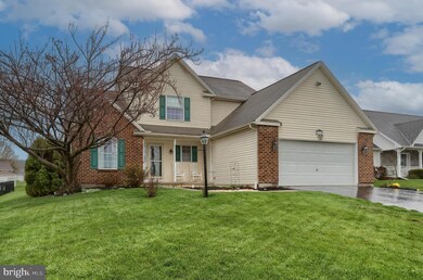 739 E Spruce St, Palmyra, PA 17078 - photo 3