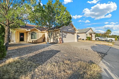 14253 Desert Sage Dr, Horizon City, TX 79928 - photo 3