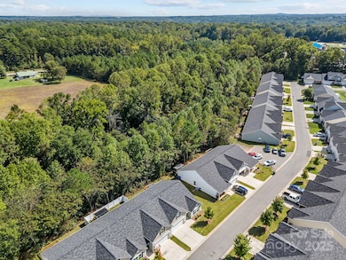 1405 Amberlight Cir, Salisbury, NC 28144 - photo 6