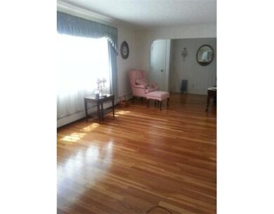 25 Bourne St unit 1, Worcester, MA 01606 - photo 6