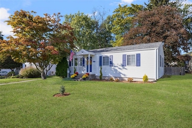 169 Partition St, Warwick, RI 02888 - photo 2