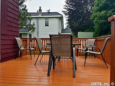 Deck Beautiful new deck!