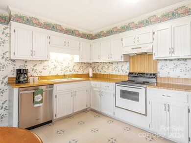 209 Hughey Dr, Gastonia, NC 28056 - photo 7