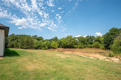 120 Oaks Springs Ln, Hudson Oaks, TX 76087 - photo 5