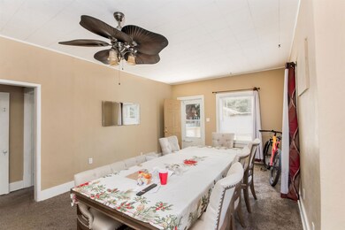 DiningArea