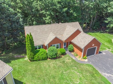 6 Logan Ct unit 20, Hudson, NH 03051 - photo 3