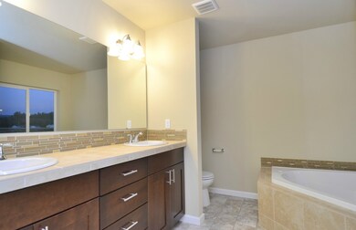 402 Balmer St SW, Orting, WA 98360 - photo 7