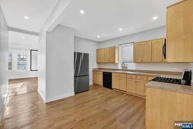 115 Paine Ave unit 2, Irvington, NJ 07111 - photo 4