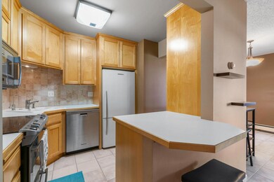 8212 Fremont Ave S unit A, Bloomington, MN 55420 - photo 6