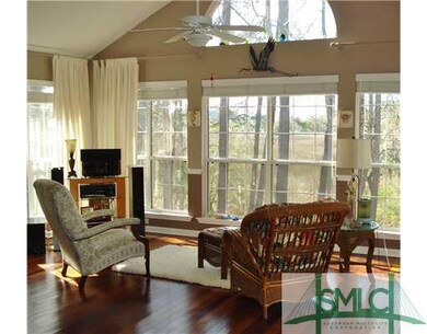 Den/Family/Great Room. Relax and enjoy the view - 