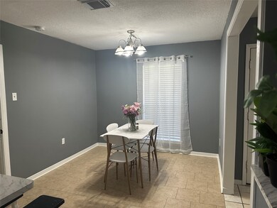 4515 Oak Shadows Dr, Houston, TX 77091 - photo 5