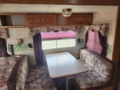 5672 Purdy Ln unit In The Back, West Palm Beach, FL 33415 - photo 6