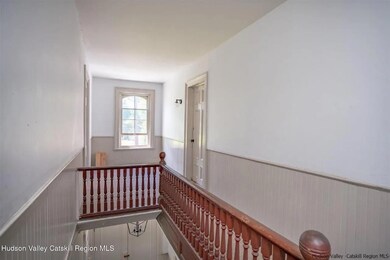 4 W Union St unit 3, Kingston, NY 12401 - photo 4