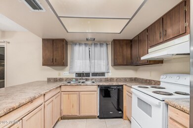 1857 S El Marino Cir, Mesa, AZ 85202 - photo 7