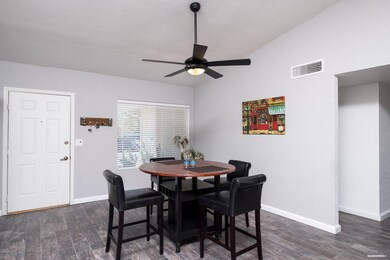 Formal Dining/Living