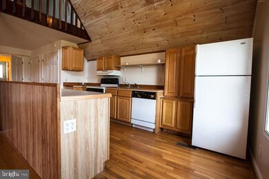 8875 Sandy Beach Ln, King George, VA 22485 - photo 5