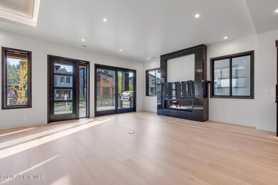 2947LumberLn-1