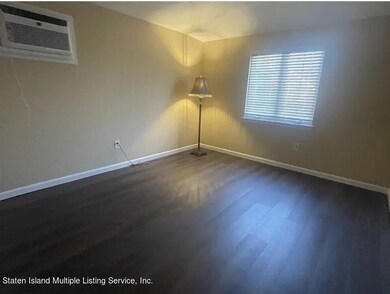 36 Savo Loop, Staten Island, NY 10309 - photo 5