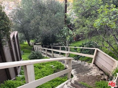 516 Rustic Dr, Los Angeles, CA 90065 - photo 5