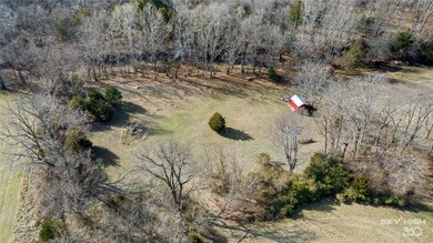 12233 Mineral Springs Rd, West Fork, AR 72774 - photo 6