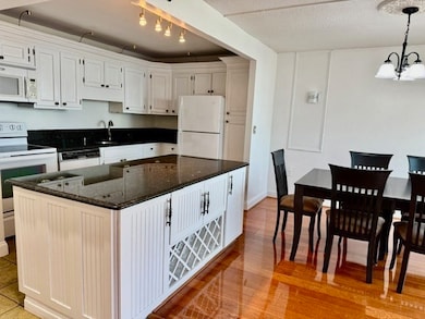 61 Broad Reach unit T143B, Weymouth, MA 02191 - photo 5